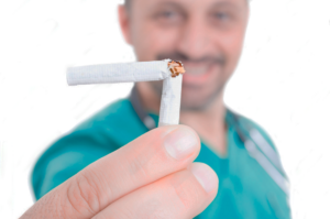 Homme heureux sevrage tabac